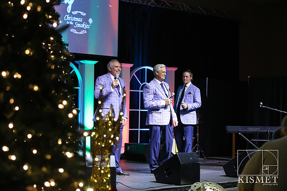 20181127_ChristmasintheSmokies-7395