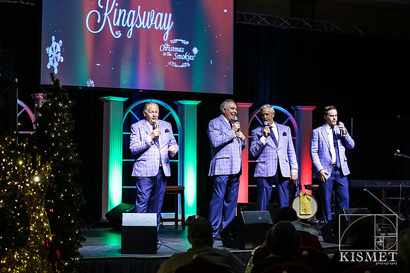 20181127_ChristmasintheSmokies-7397