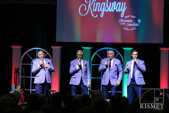 20181127_ChristmasintheSmokies-7541