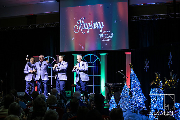 20181127_ChristmasintheSmokies-7456