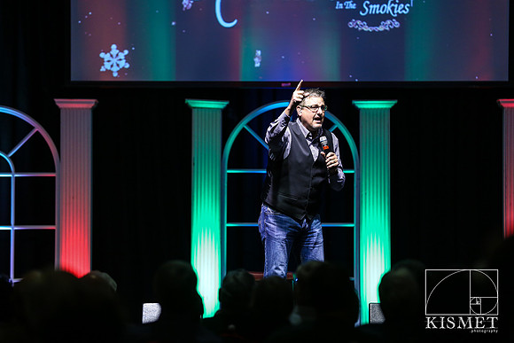 20181127_ChristmasintheSmokies-7564