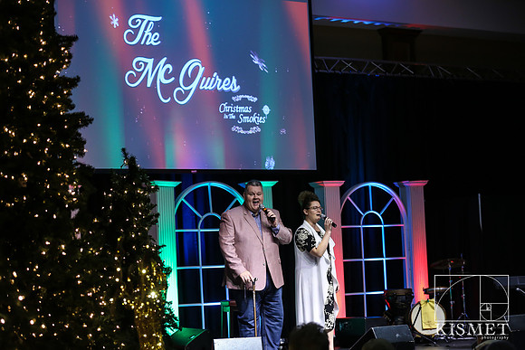 20181127_ChristmasintheSmokies-7729