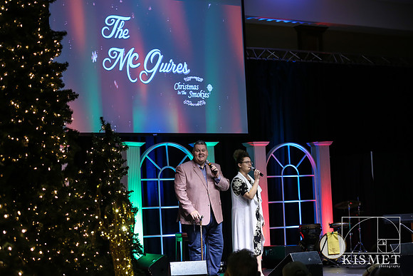 20181127_ChristmasintheSmokies-7730