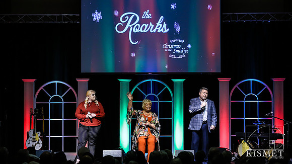 20181127_ChristmasintheSmokies-7844