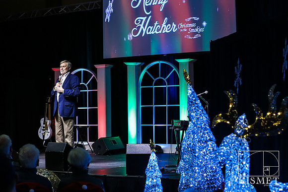 20181127_ChristmasintheSmokies-8009