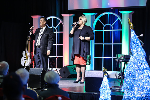 20181127_ChristmasintheSmokies-8161