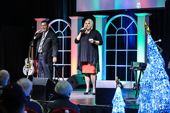 20181127_ChristmasintheSmokies-8165