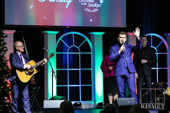 20181127_ChristmasintheSmokies-8374