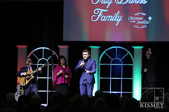 20181127_ChristmasintheSmokies-7999