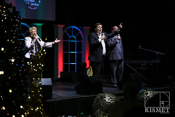 20181127_ChristmasintheSmokies-8449