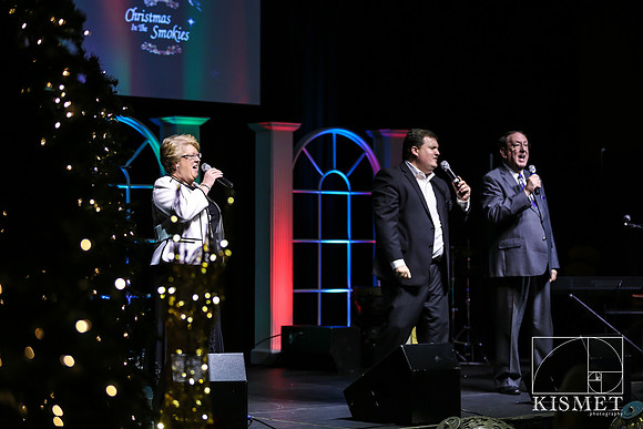 20181127_ChristmasintheSmokies-8459