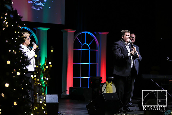 20181127_ChristmasintheSmokies-8485