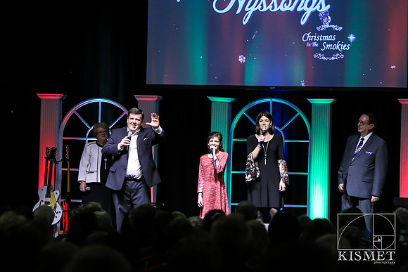 20181127_ChristmasintheSmokies-8067
