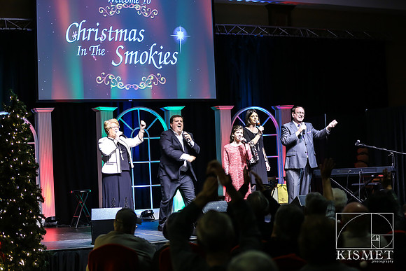 20181127_ChristmasintheSmokies-8526