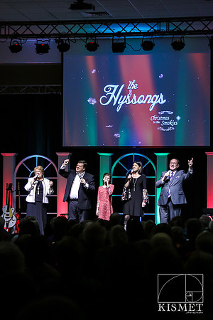 20181127_ChristmasintheSmokies-8096