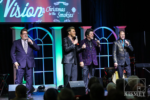 20181127_ChristmasintheSmokies-8540