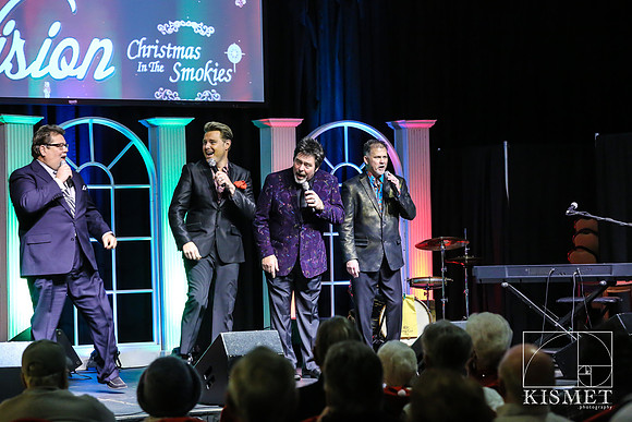 20181127_ChristmasintheSmokies-8546