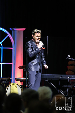 20181127_ChristmasintheSmokies-8570