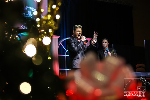 20181127_ChristmasintheSmokies-8610