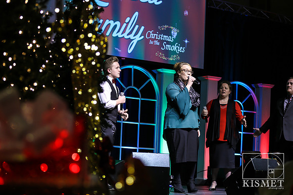 20181127_ChristmasintheSmokies-8674