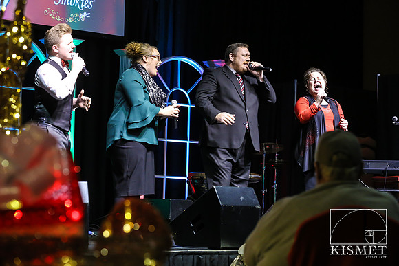 20181127_ChristmasintheSmokies-8840