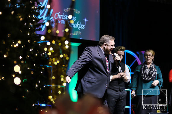 20181127_ChristmasintheSmokies-8848