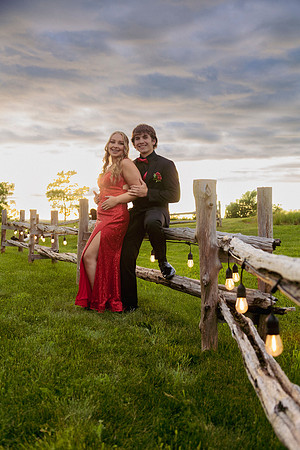 HarveyProm22-5096