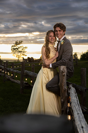 HarveyProm22-5114