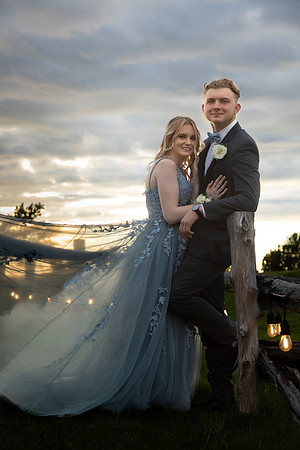 HarveyProm22-5104