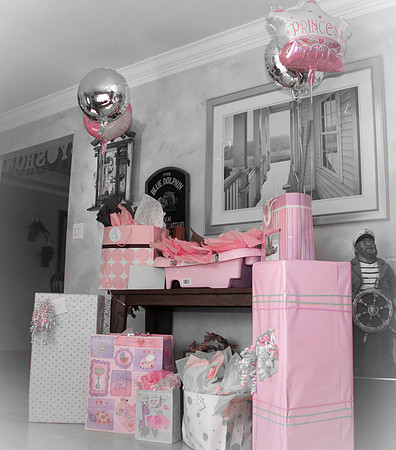 Most of the gifts. Pink seemed to dominate.